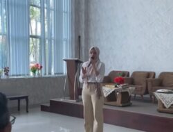 Sonya Fatmala saat sambutan 
