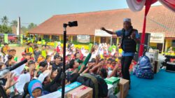 Gerak Jalan Ngaprak Lembur Semarakkan HUT ke-42 Desa Mandalasari
