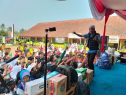 Gerak Jalan Ngaprak Lembur Semarakkan HUT ke-42 Desa Mandalasari